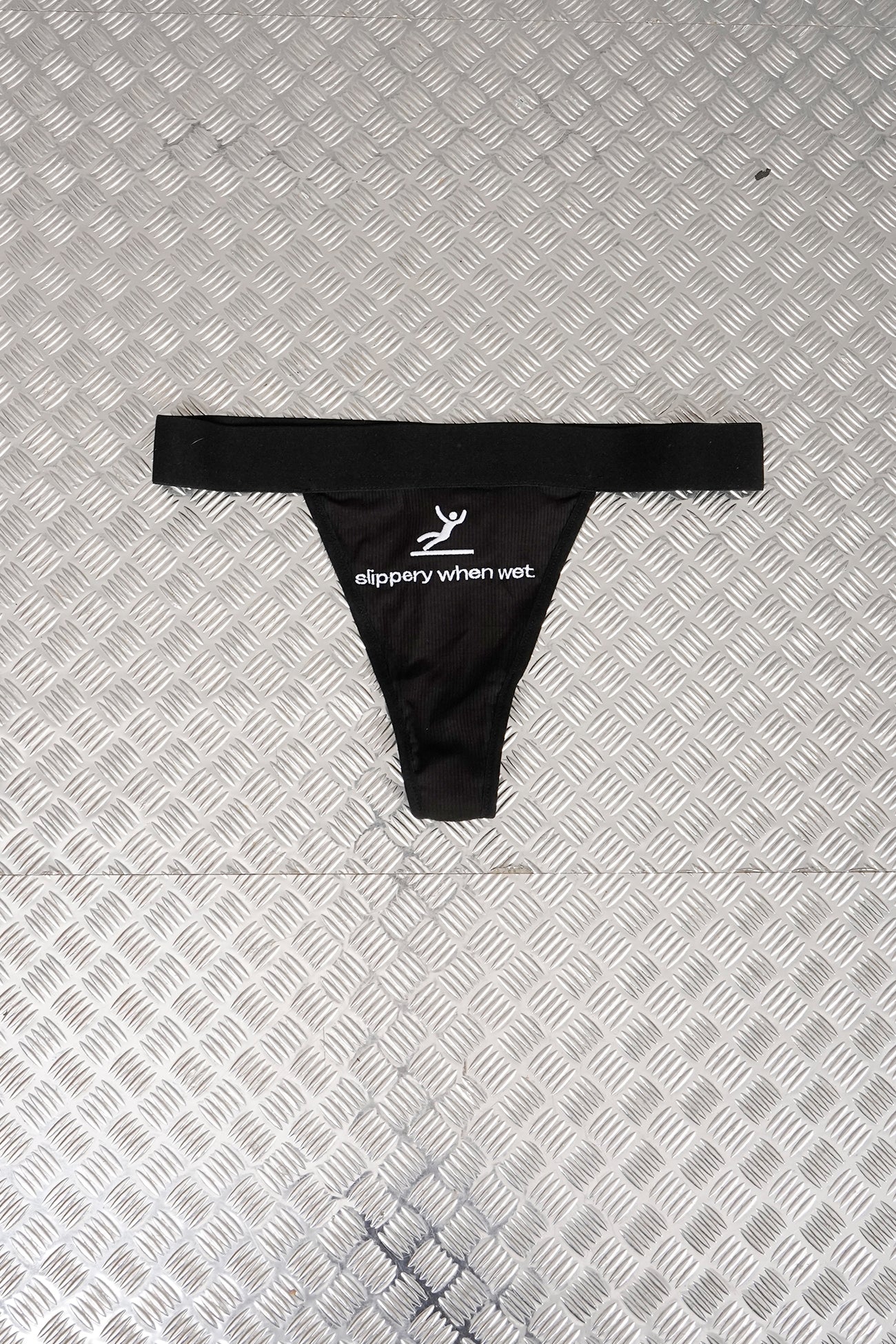 SLIPPERY WHEN WET STRING