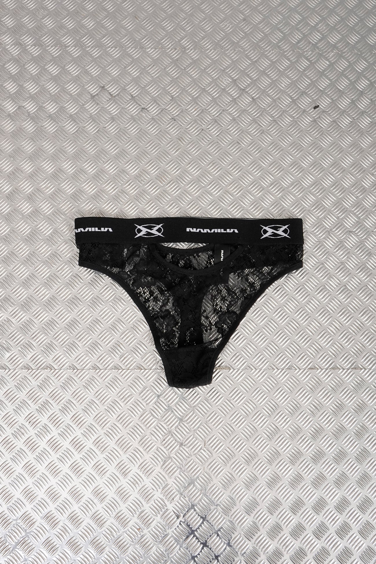 NAMILIA LACE STRING