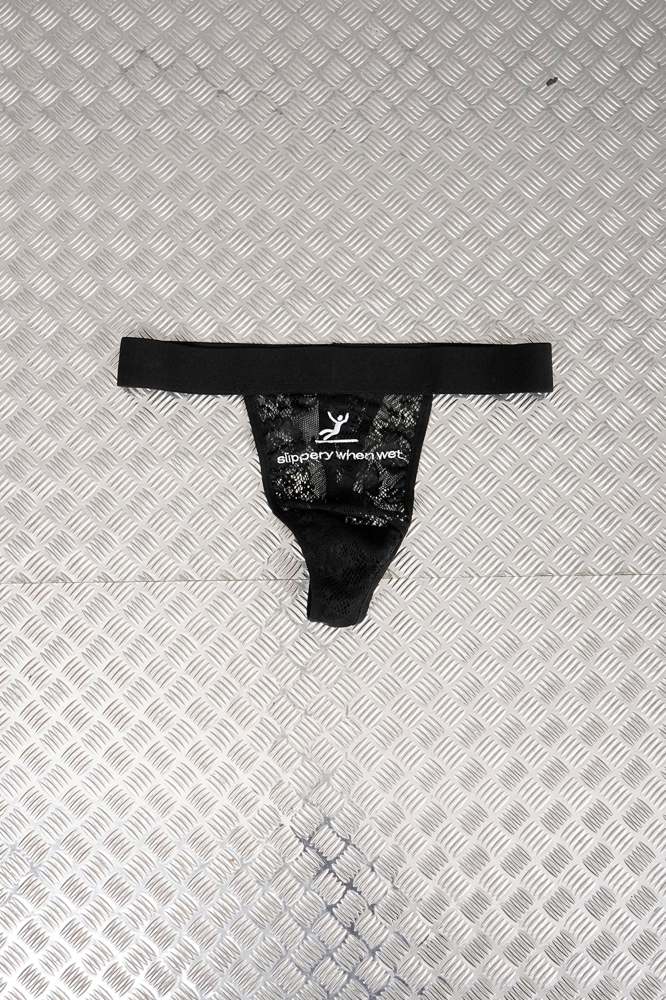 SLIPPERY WHEN WET LACE POUCH STRING