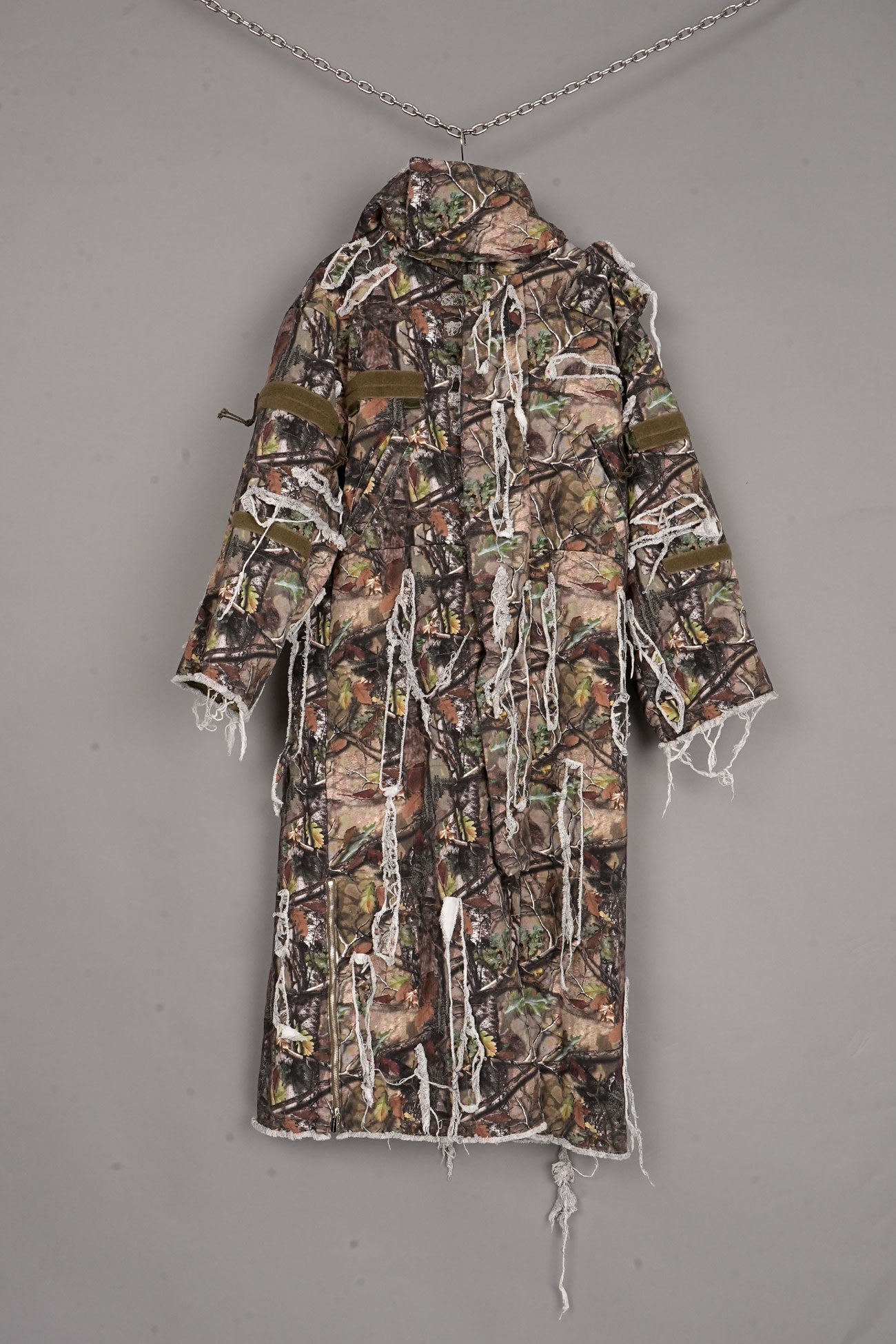 DISTRESSED CAMO PADDED PARKA - one-off
