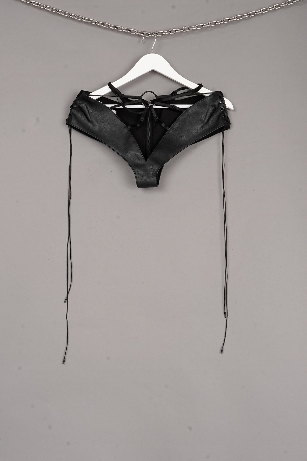 LEATHER PANTY