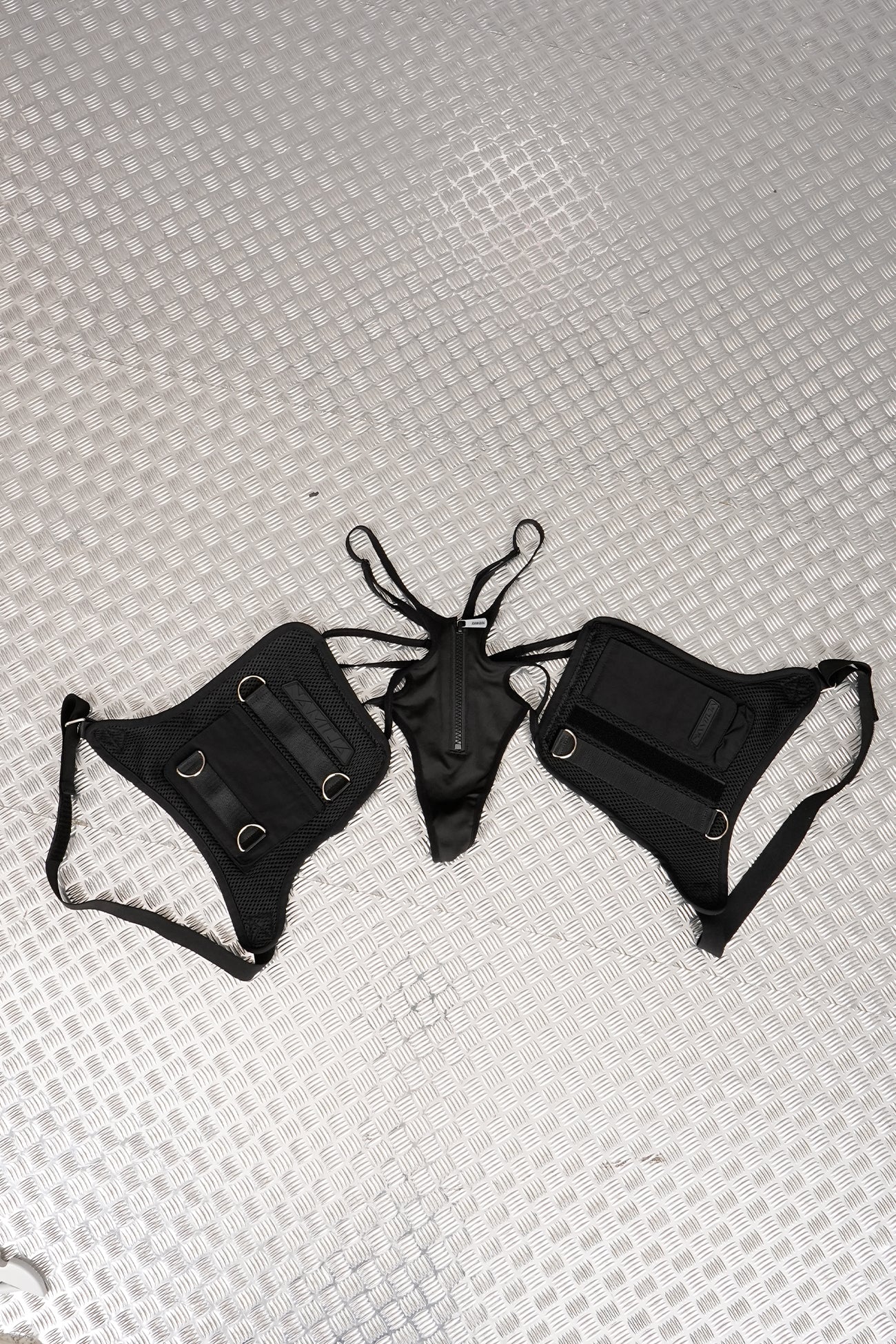 TACTICAL PANTY WITH LEG DETAILS