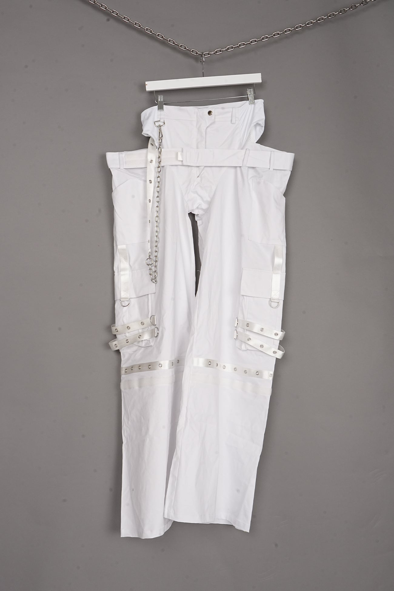 WHITE PANTY TROUSER