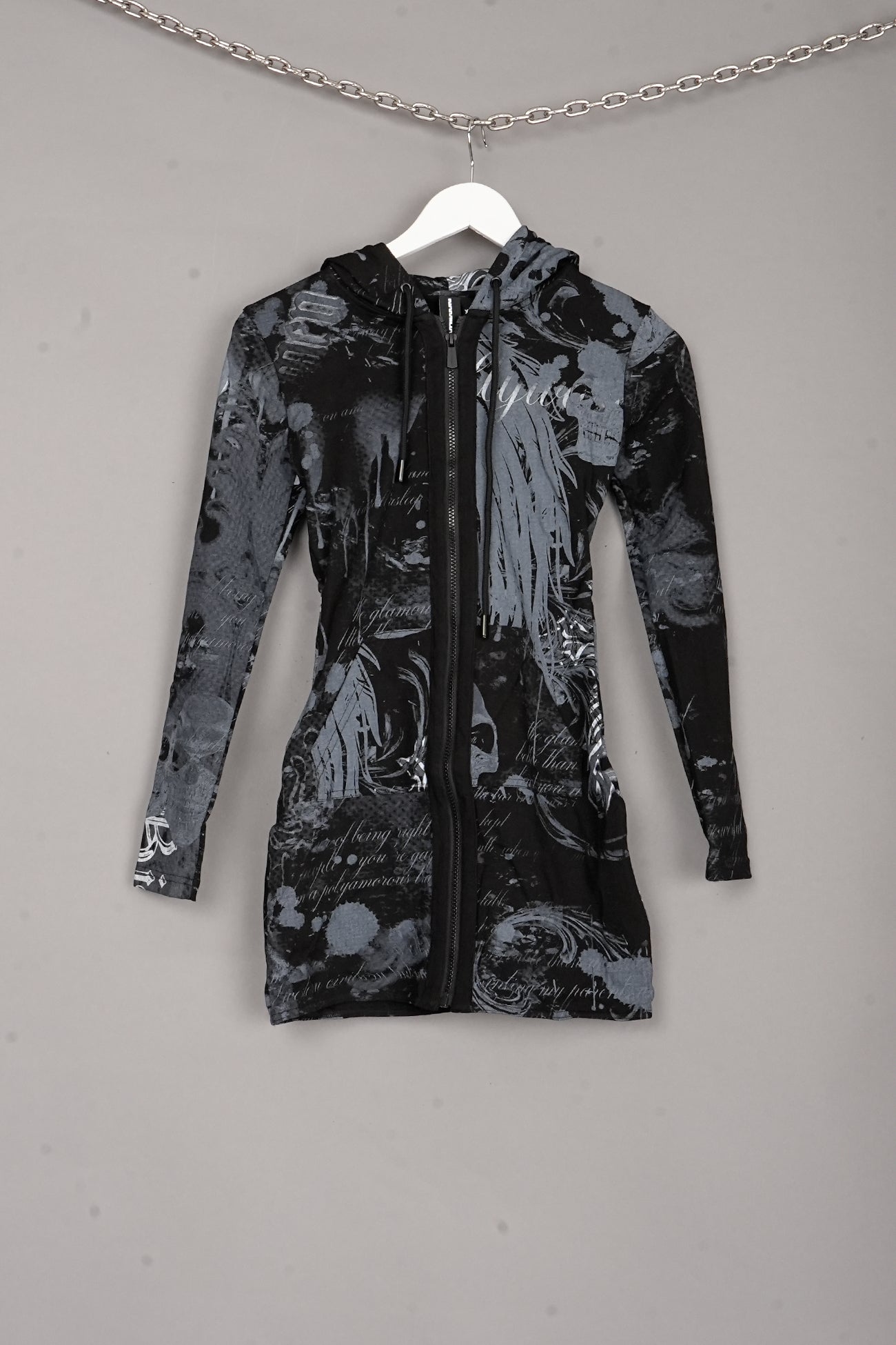 Totally Hooded Mini Dress x black print