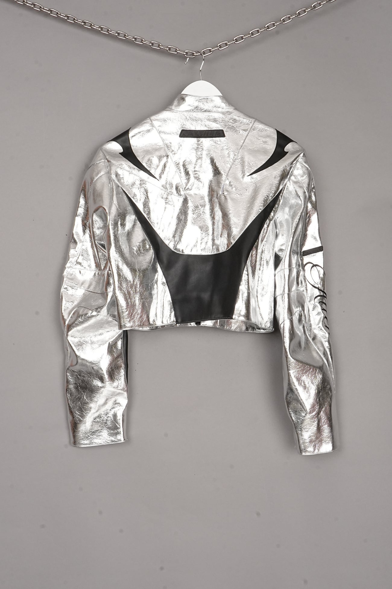 ATTENTION JACKET