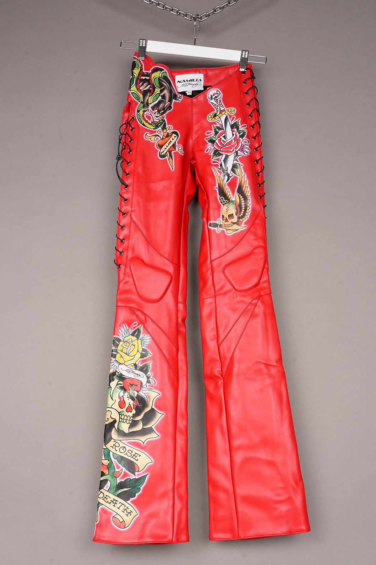RED DAGGER PANTS