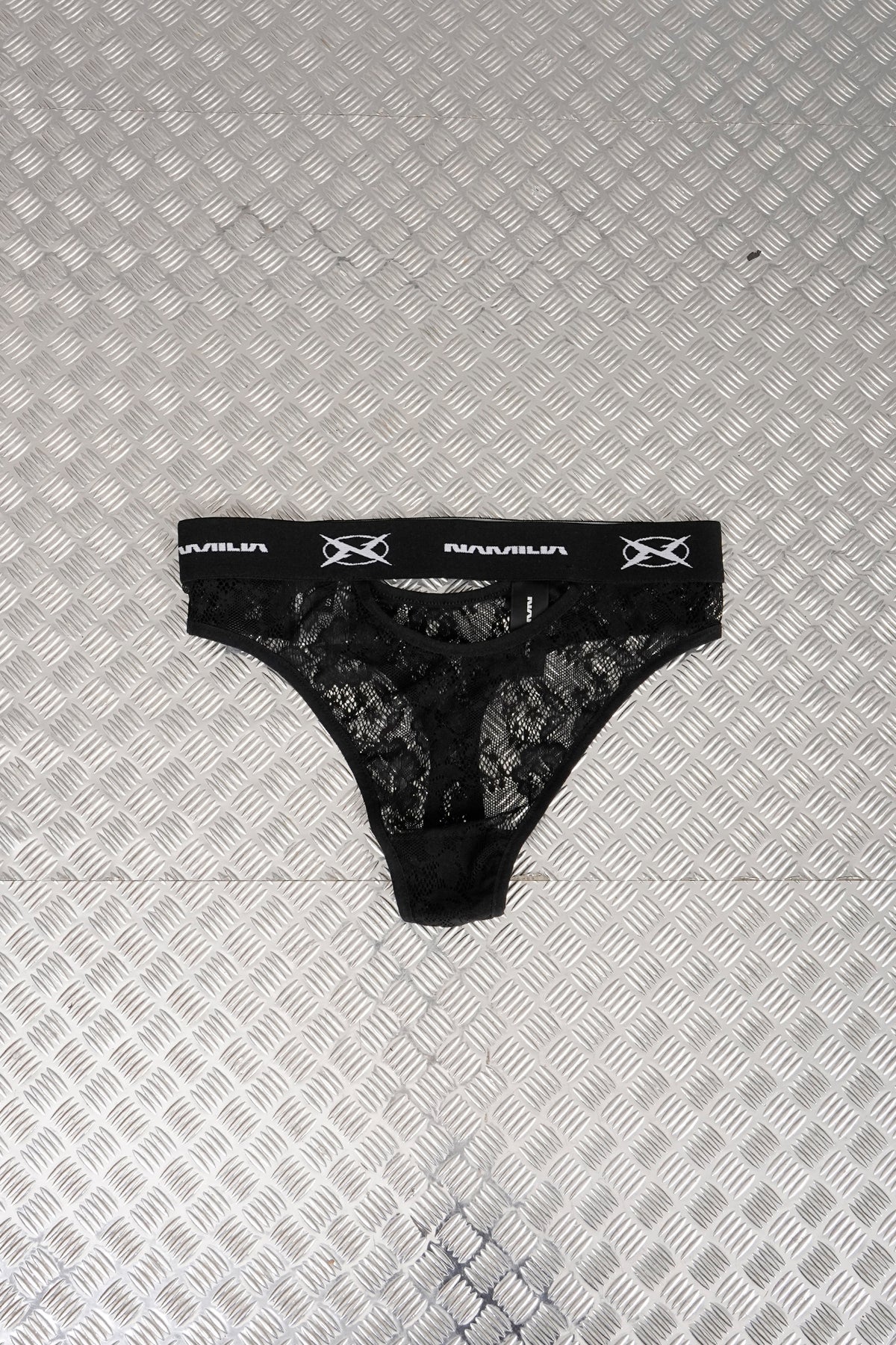 NAMILIA LACE STRING
