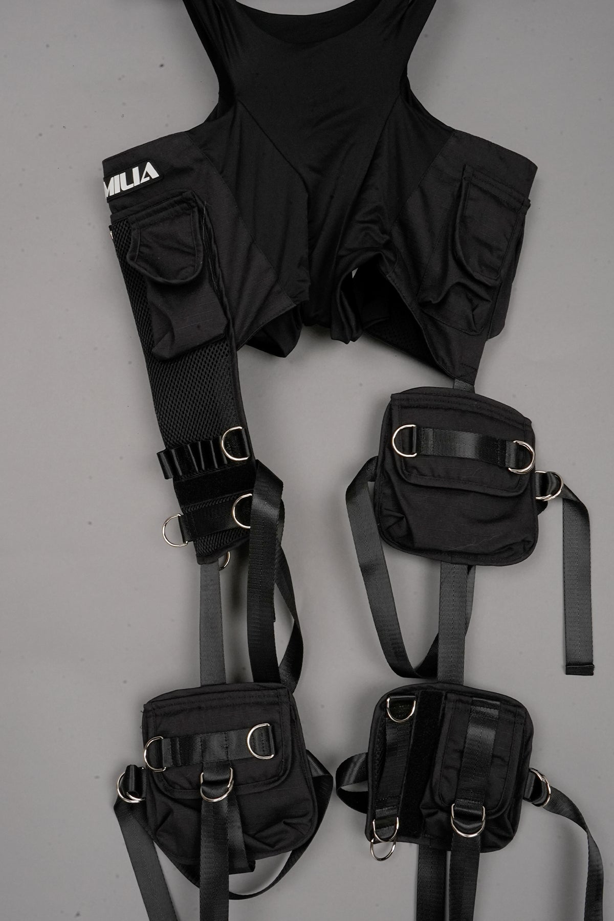 DETACHABLE RAVE SHORTS BLACK