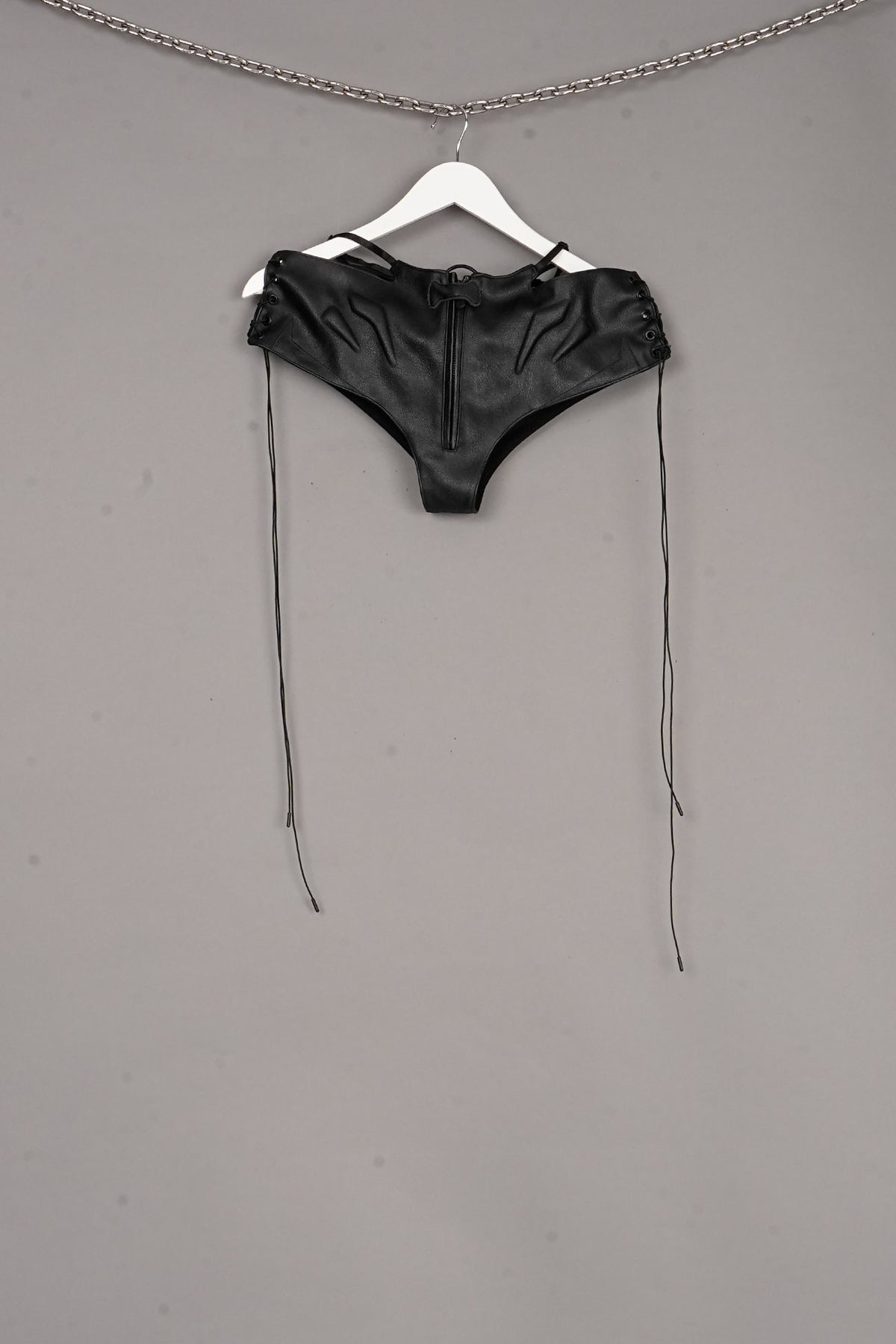 LEATHER PANTY