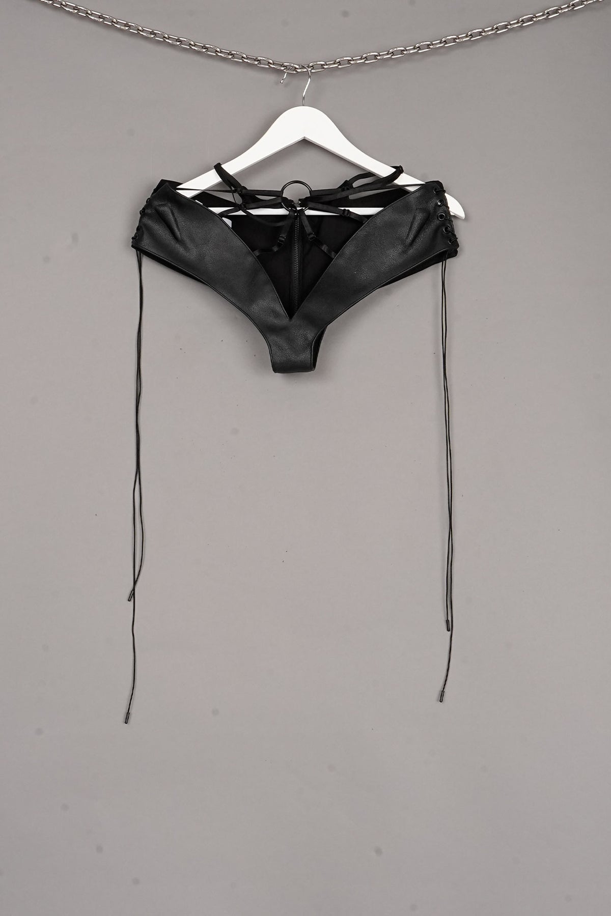 LEATHER PANTY