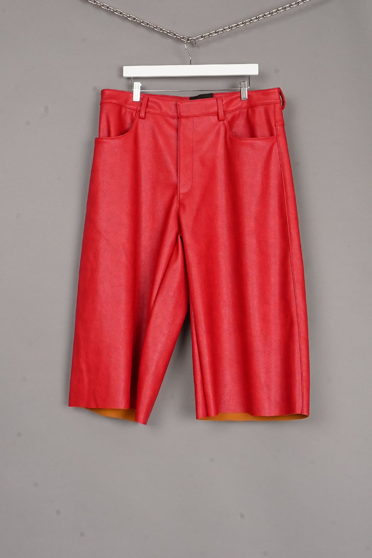 LEATHER BERMUDA PANTS