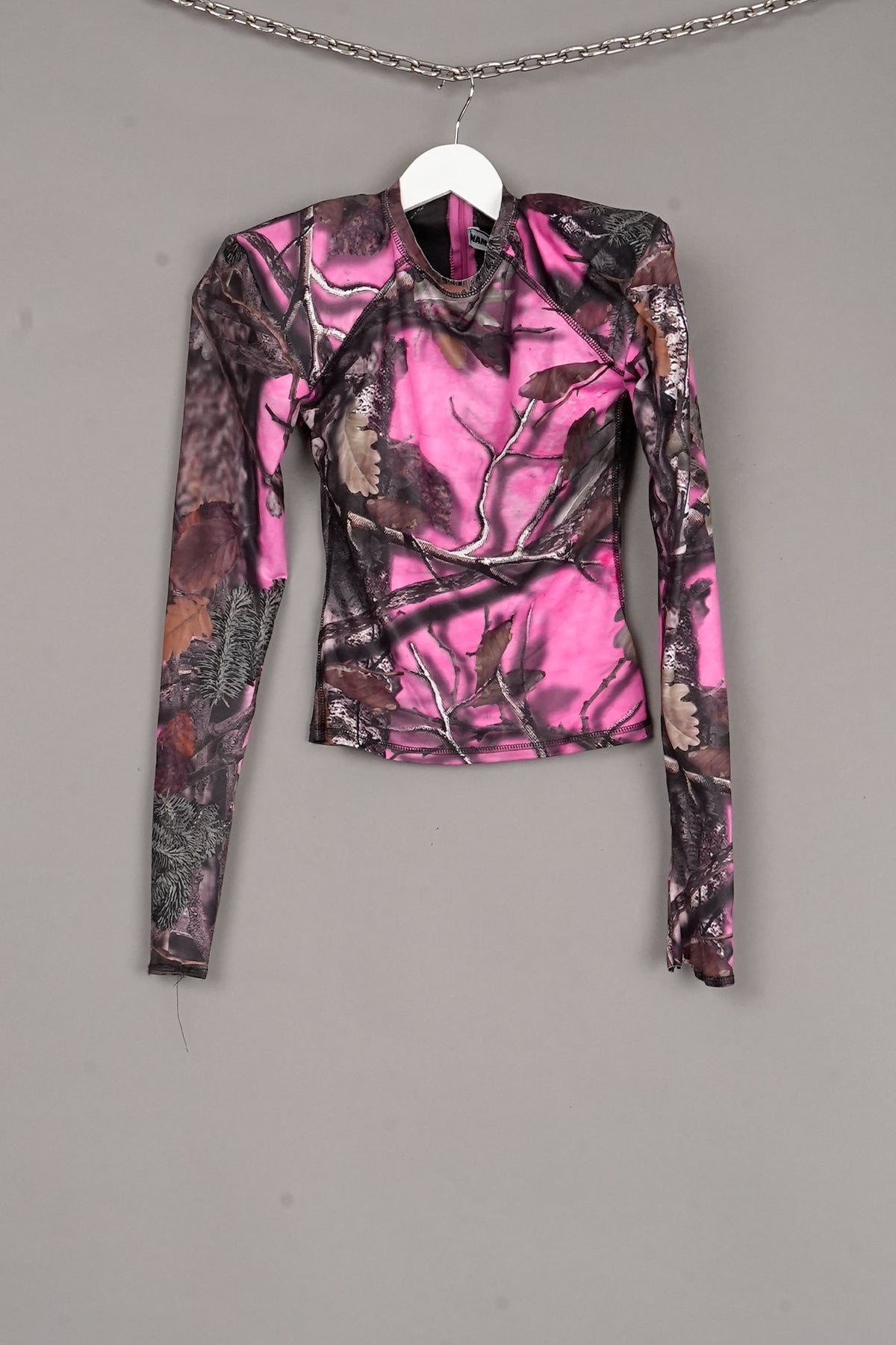 PADDED SHOULDER LONGSLEEVE