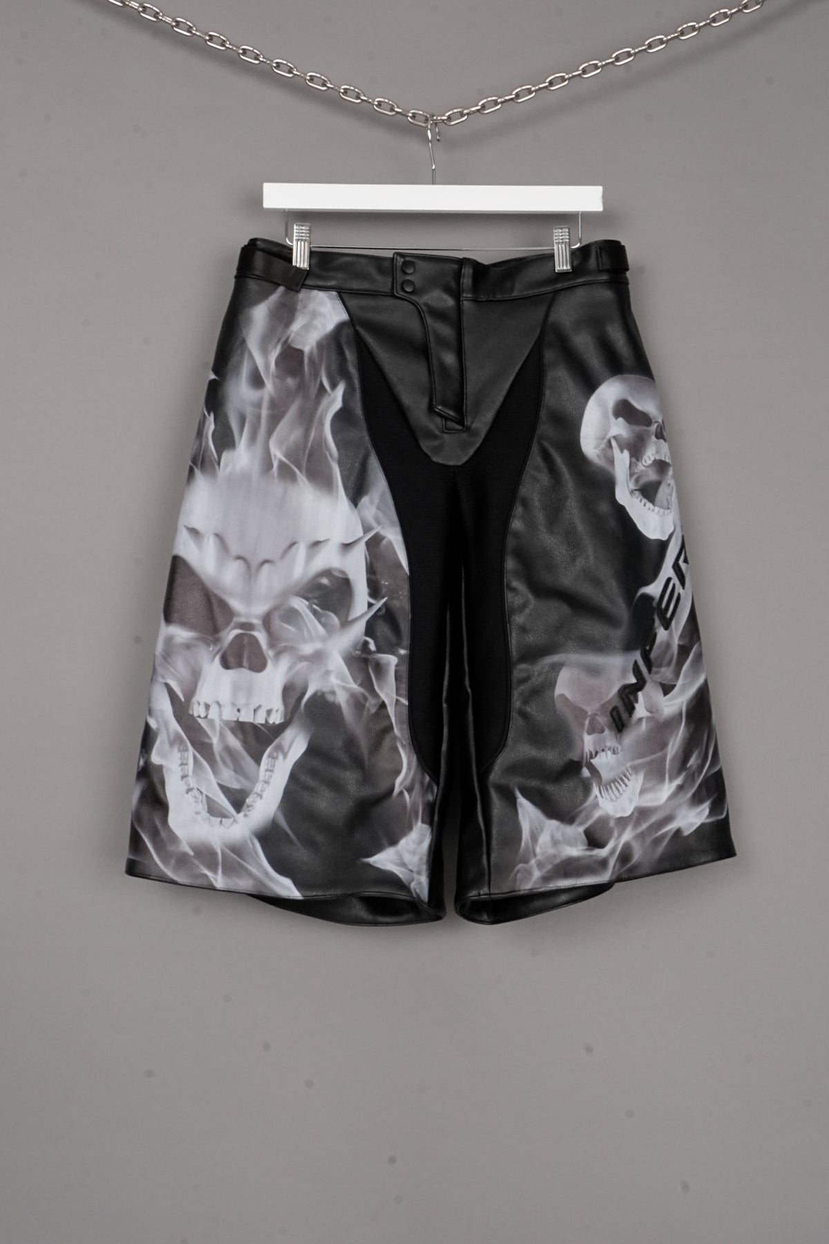 SCULL PRINT BIKER SHORTS