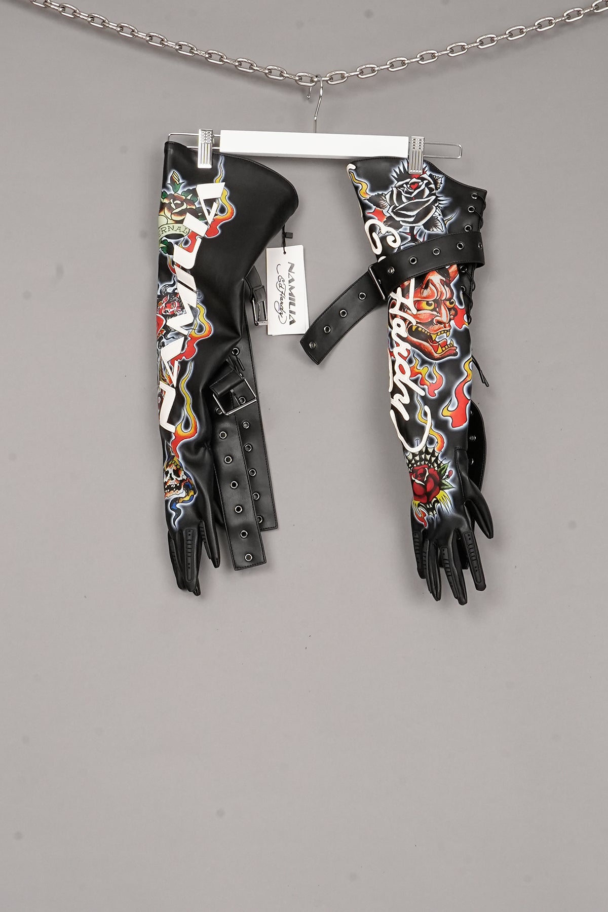 ED HARDY PRINTED GLOVES