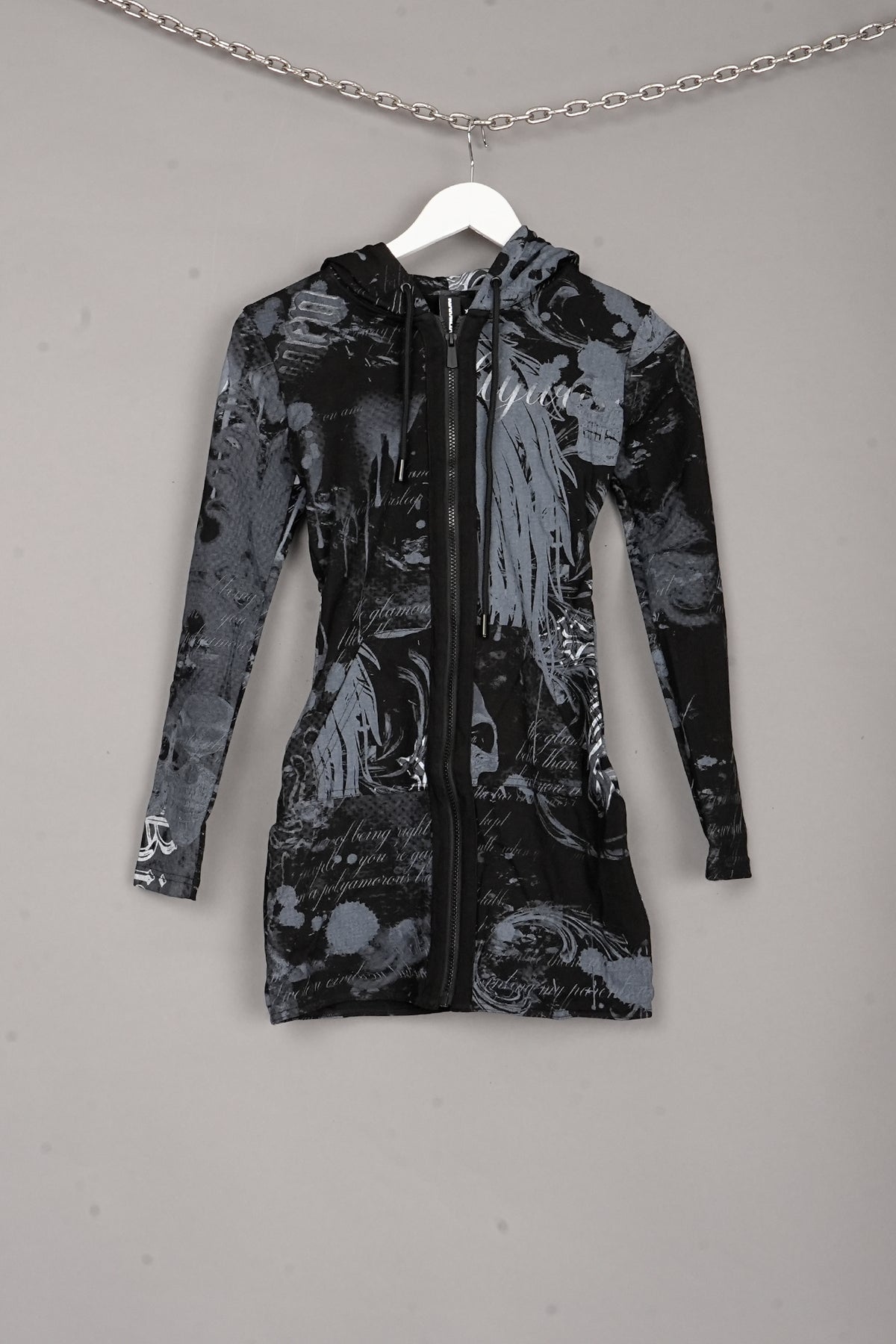 Totally Hooded Mini Dress x black print