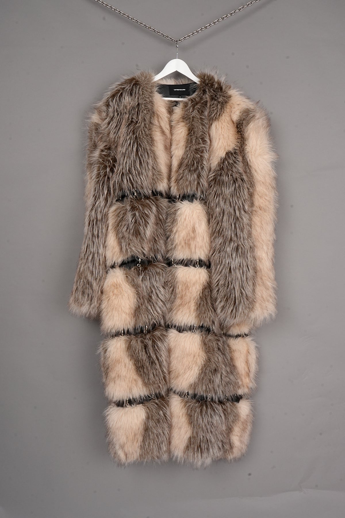 Detachable FAUX FUR COAT with openable Metal RINGS BROWN