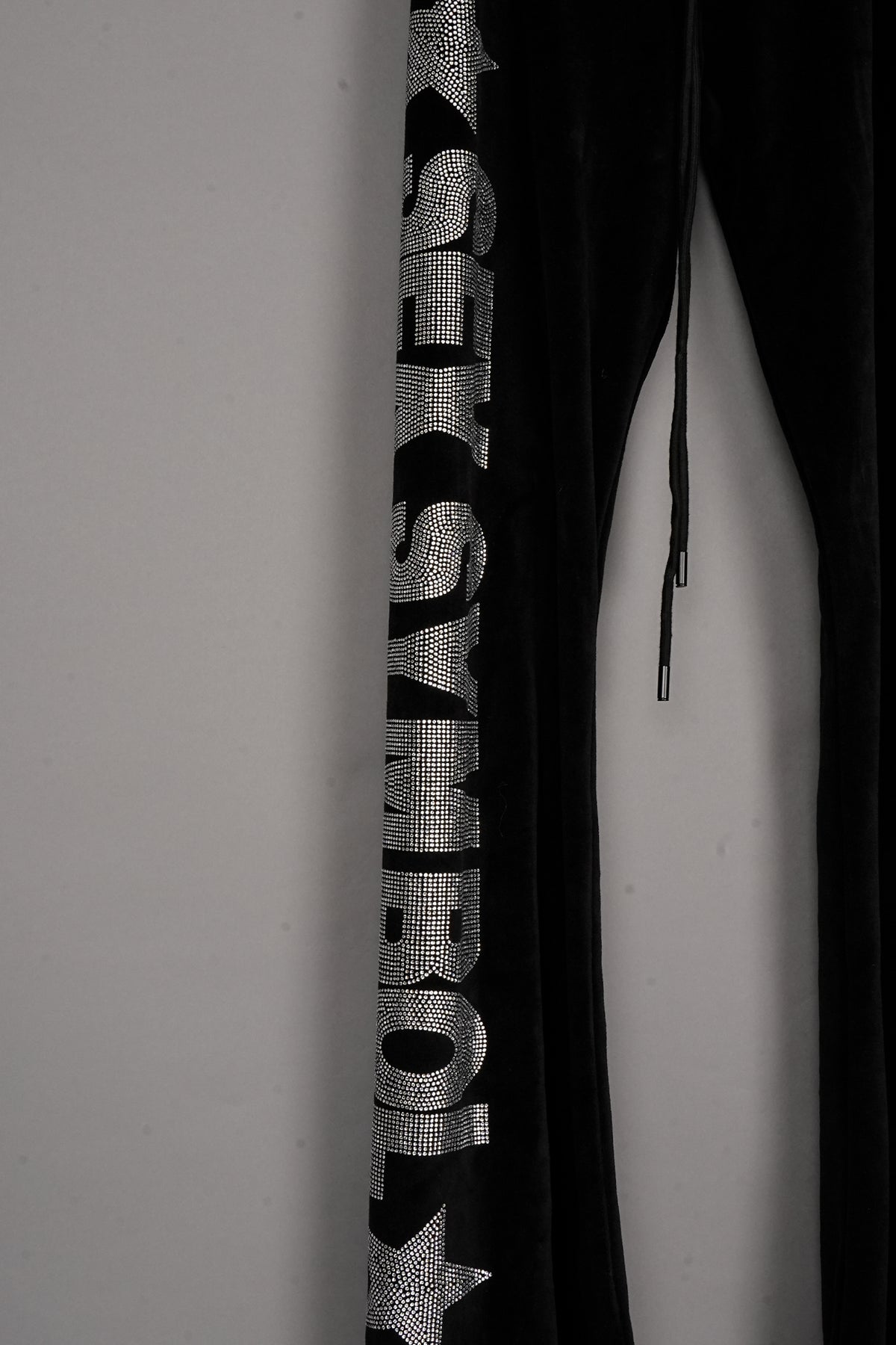 SEX SYMBOL VELOUR PANTS BLACK