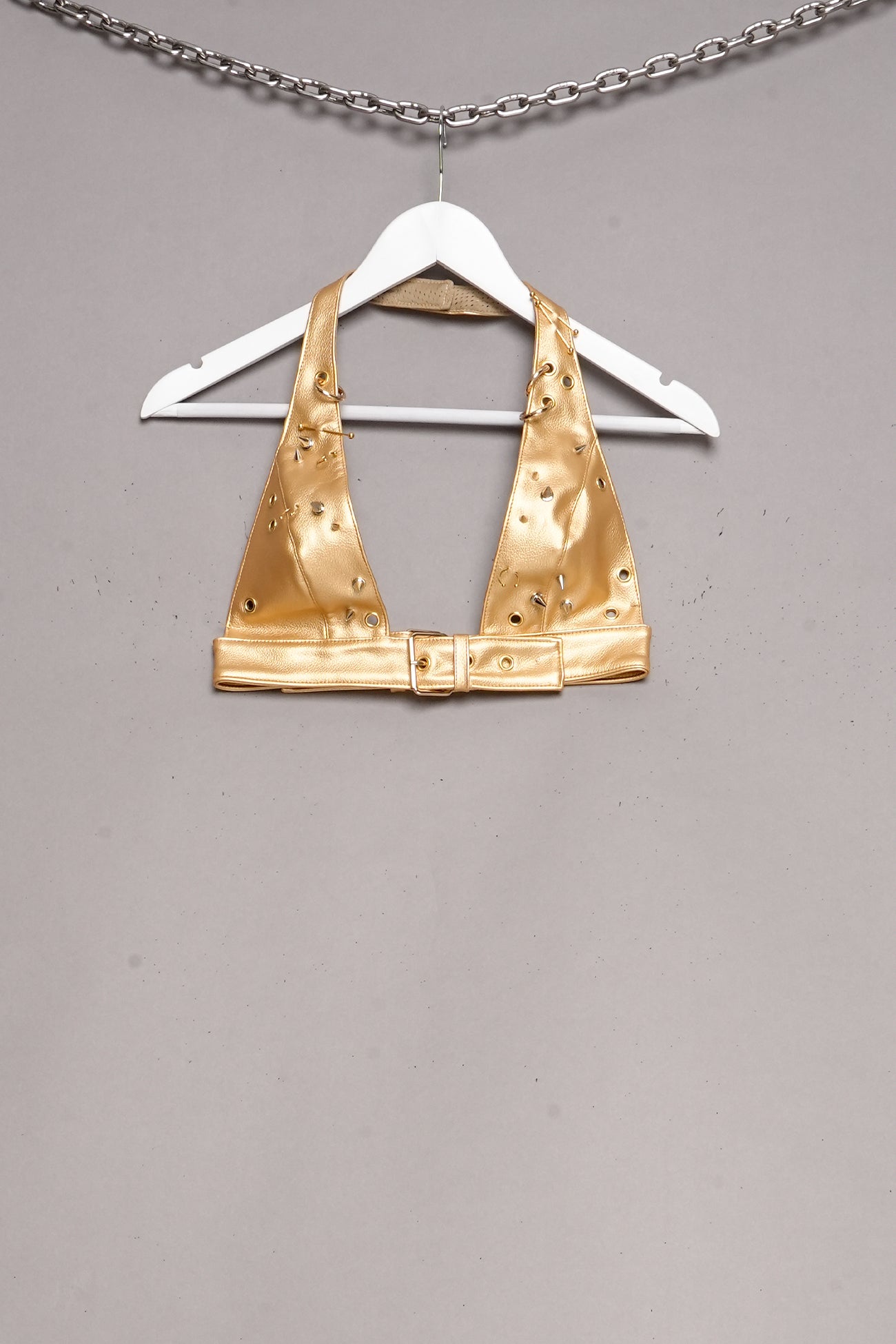 PIERCED HALTER TOP GOLD